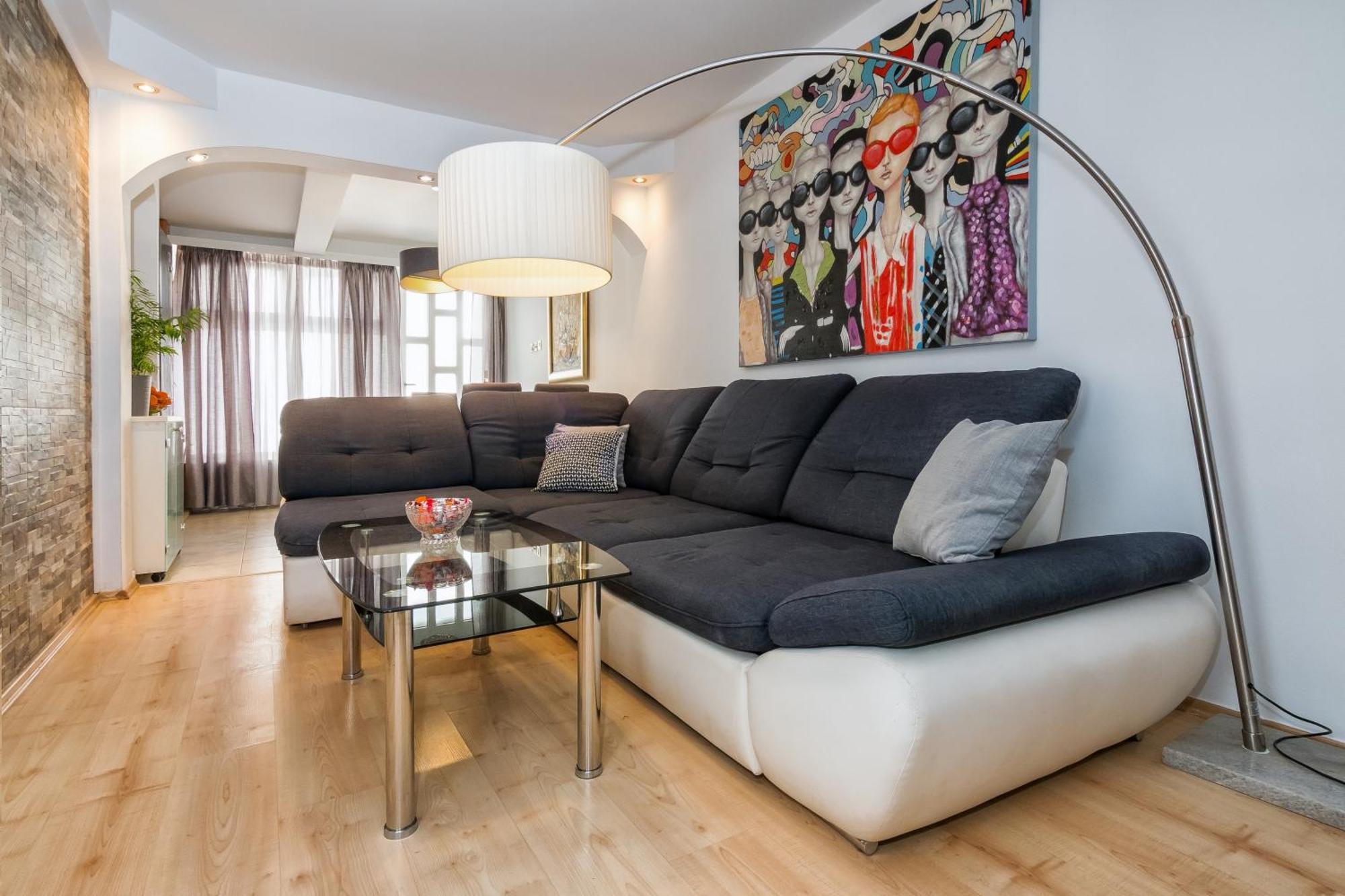 Relaxing 2Bd Apartment, Ground Floor - Walk To Old Town สปลิท ภายนอก รูปภาพ